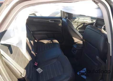 2014 Ford Fusion Se z USA, uszkodzony, nr VIN 3FA6P0HD8ER363107